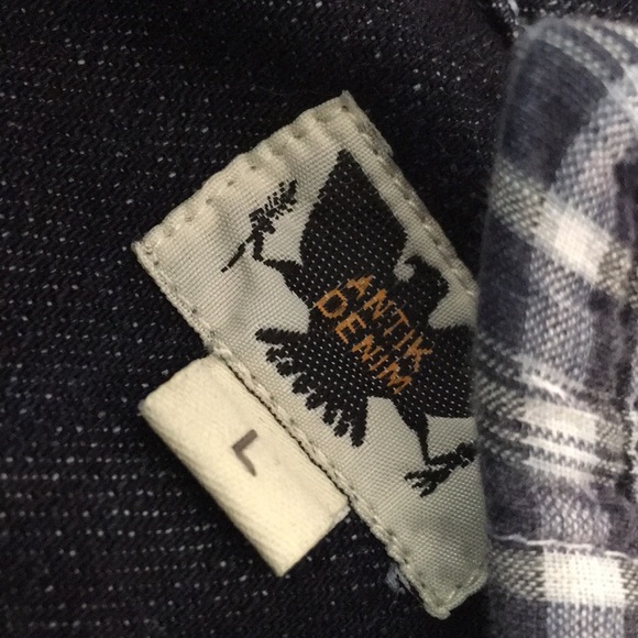 Basic Denim Jacket with pockets - Picture 4 of 4